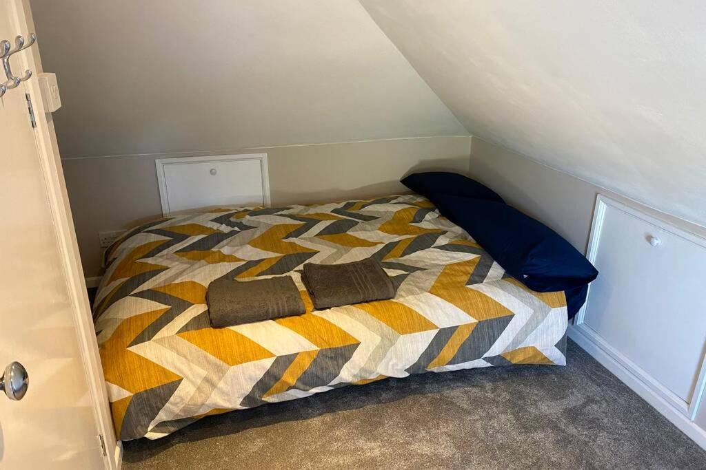 Spacious 2 Bed Apt Sleeps 4 Near Bournemouth Beach Ngoại thất bức ảnh